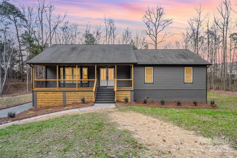 4169 Stack Road Harrisburg NC 28075