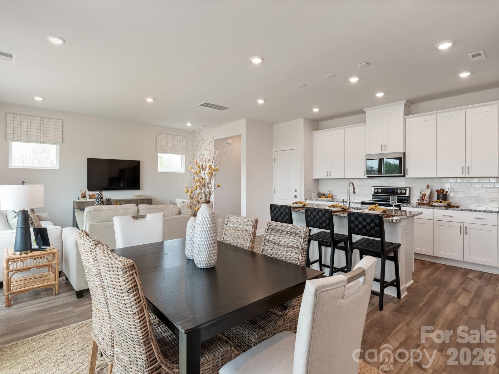 Seattle Crossing - Residential