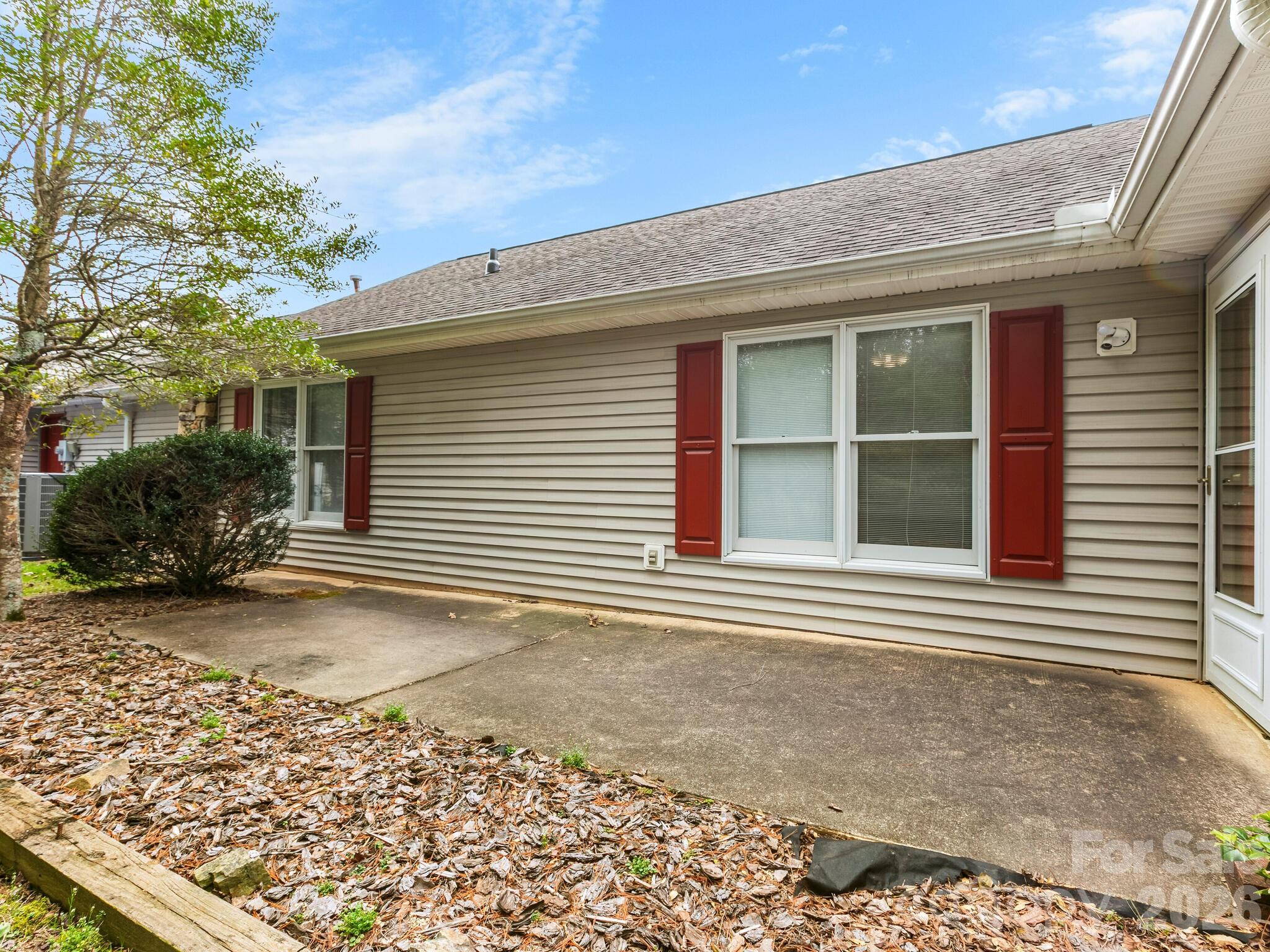 The Hills At Averys Creek - Residential