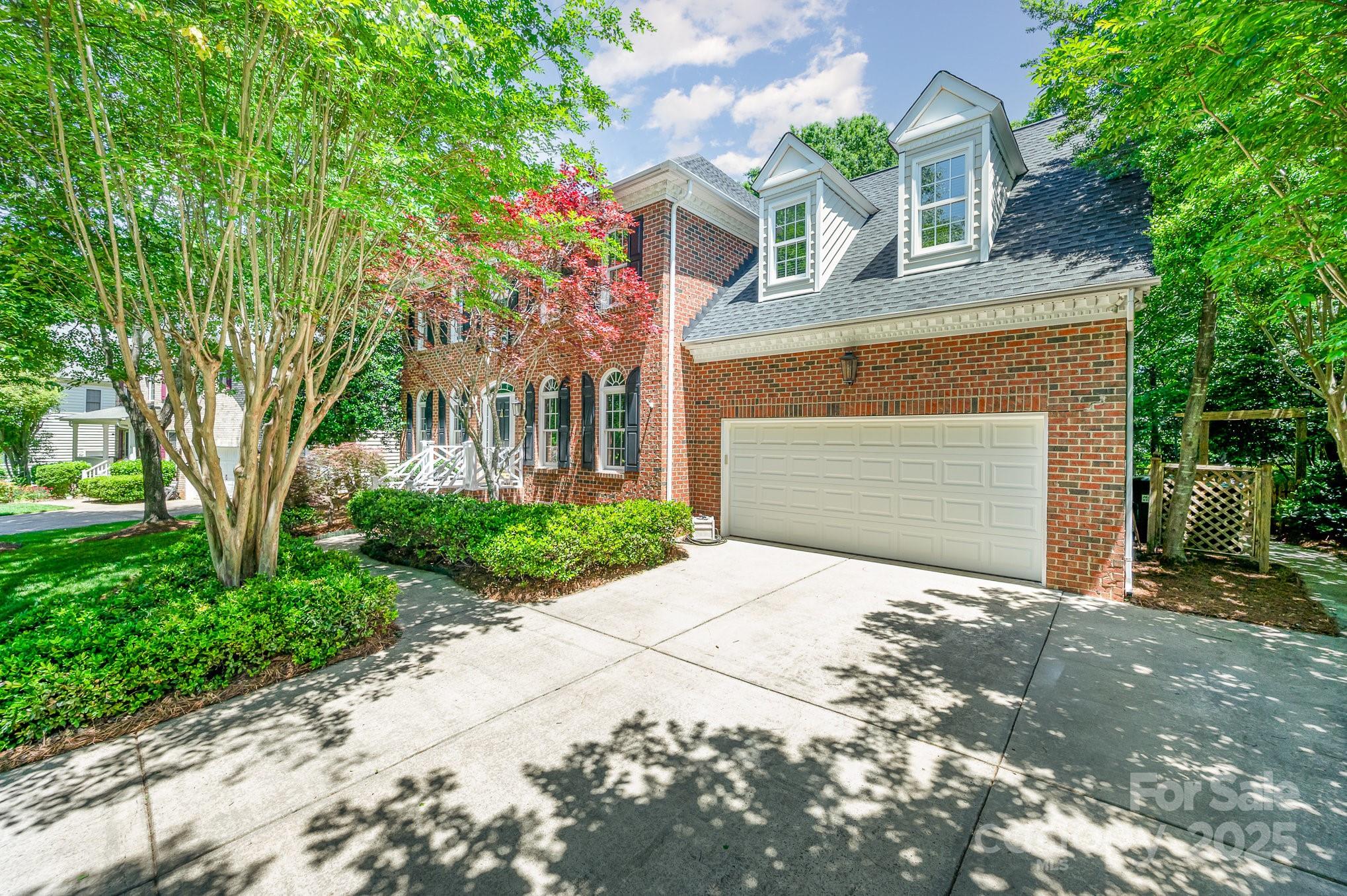 511 Pembroke Lane