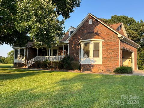 Single Family Residence in Stanfield NC 1560 Polk Ford Road.jpg