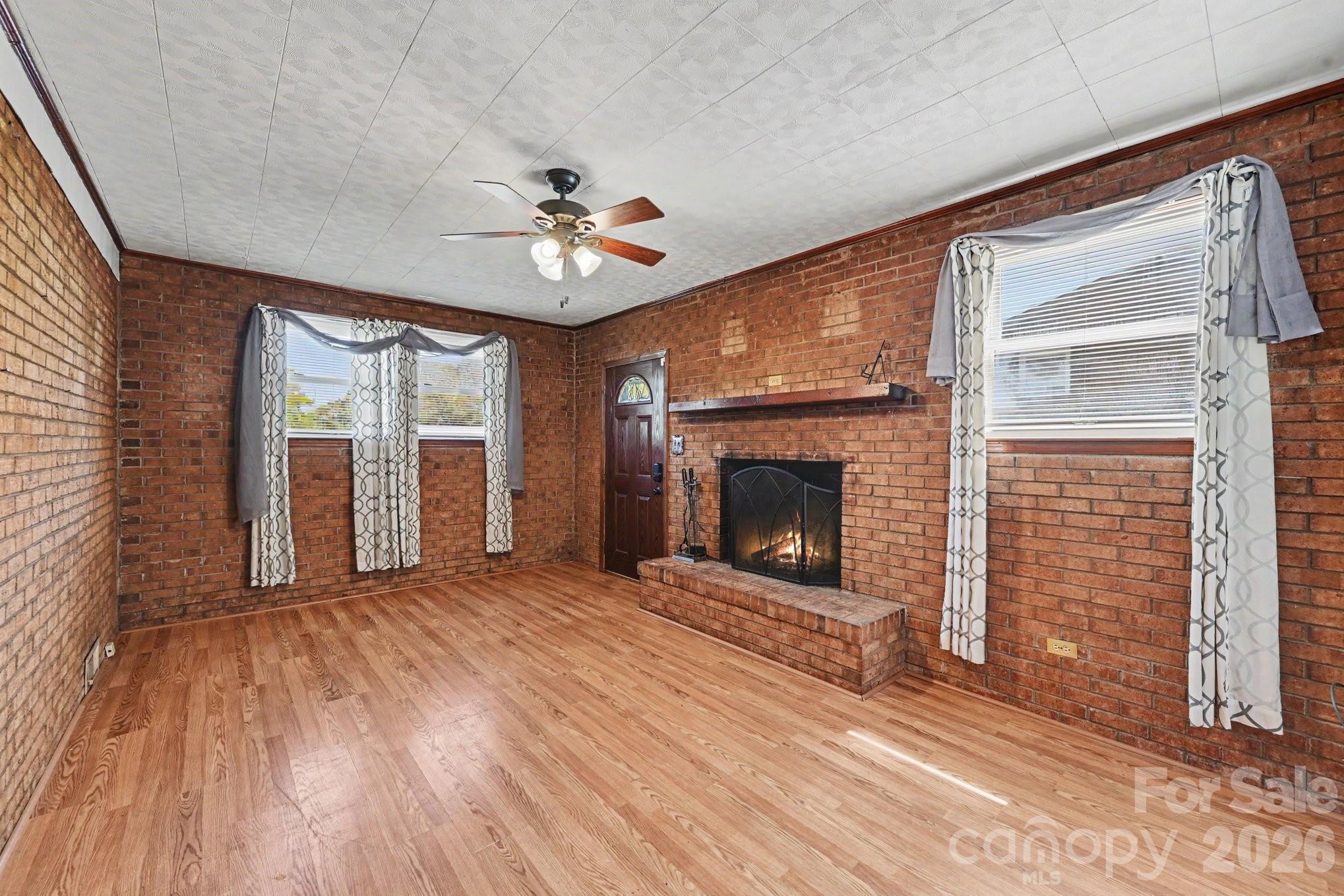 141 Howie Street