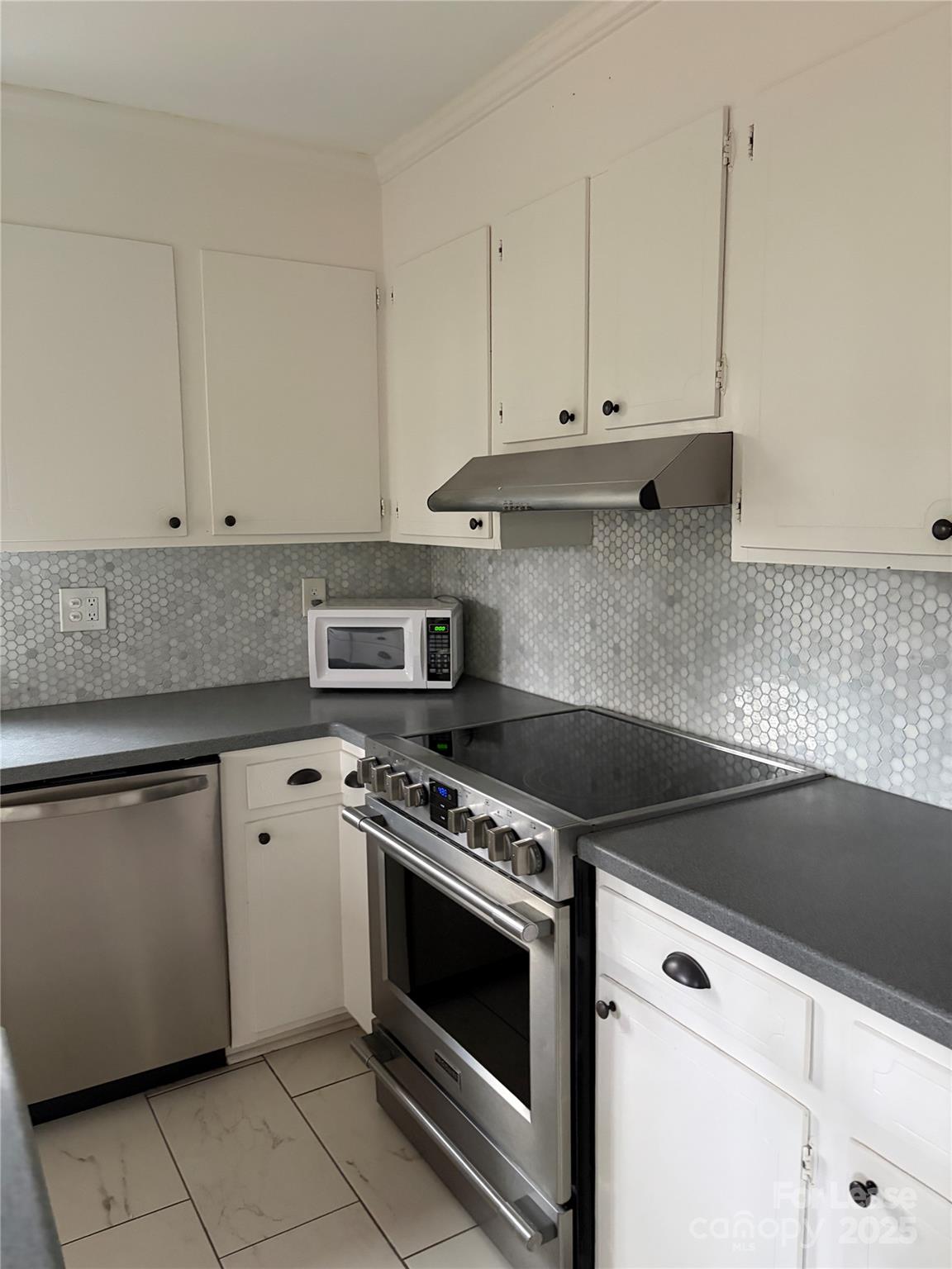 Coventry Woods - Residential Lease