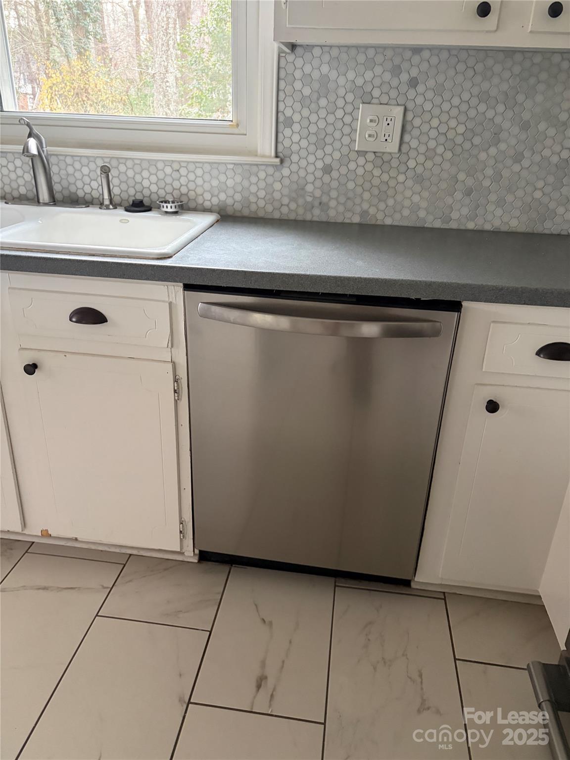 Coventry Woods - Residential Lease