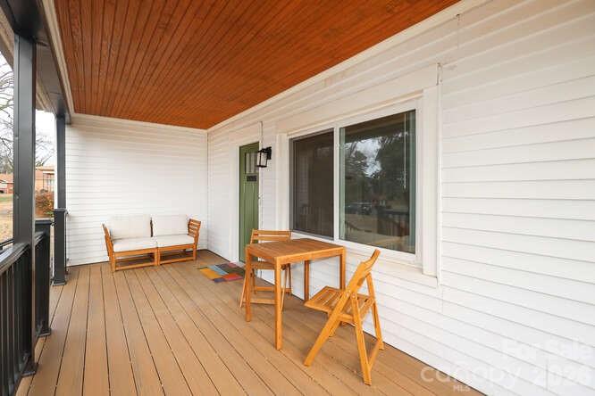 1609 Forsythia Circle