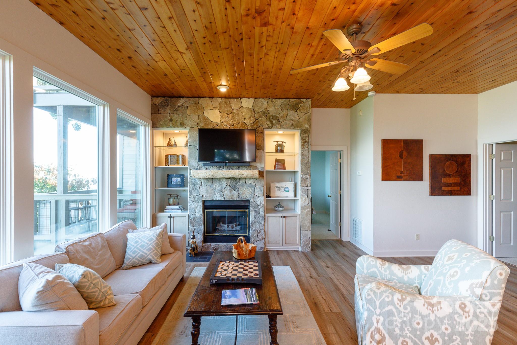 114 Slickrock Road C/3