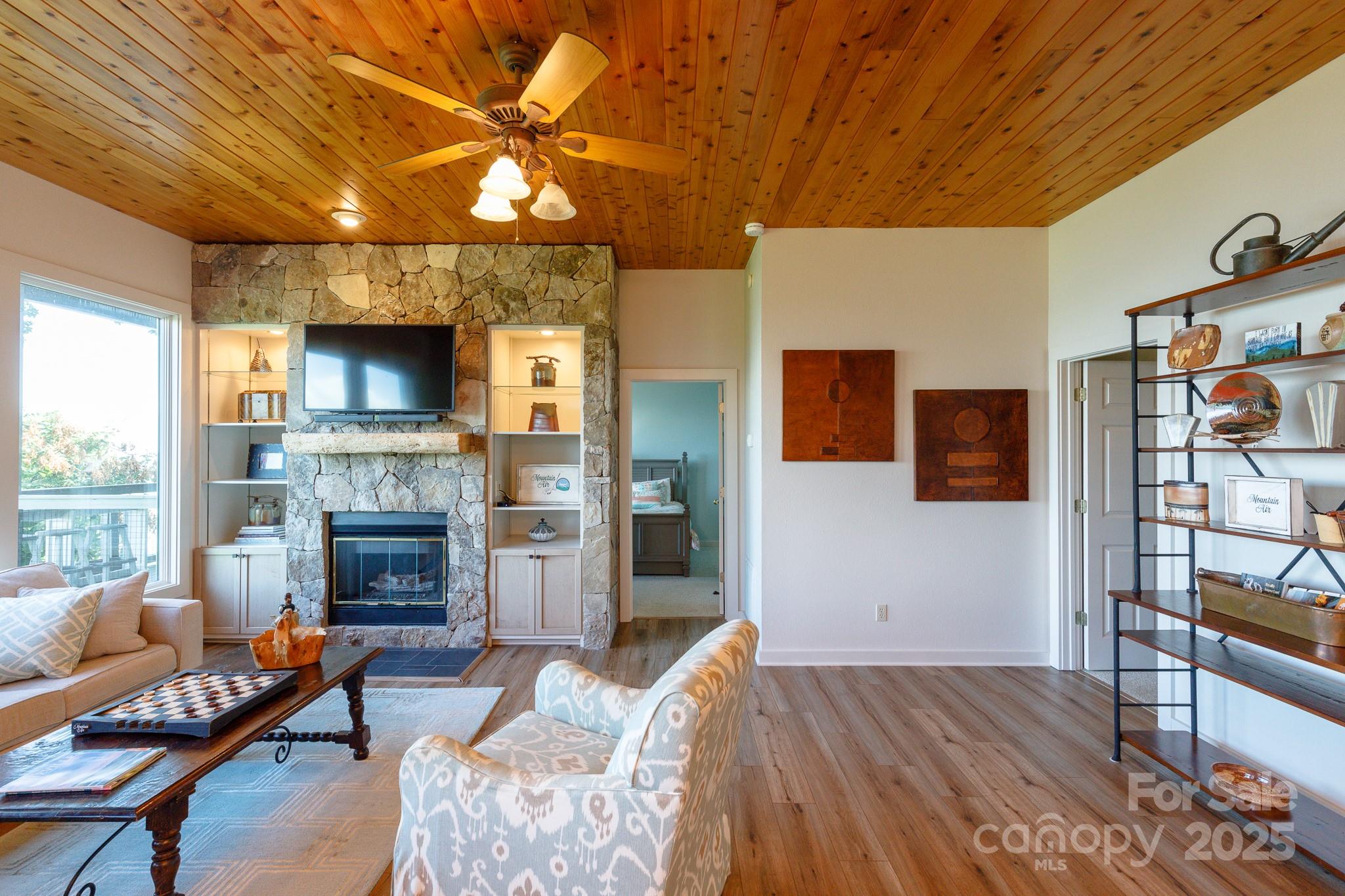 114 Slickrock Road C/3