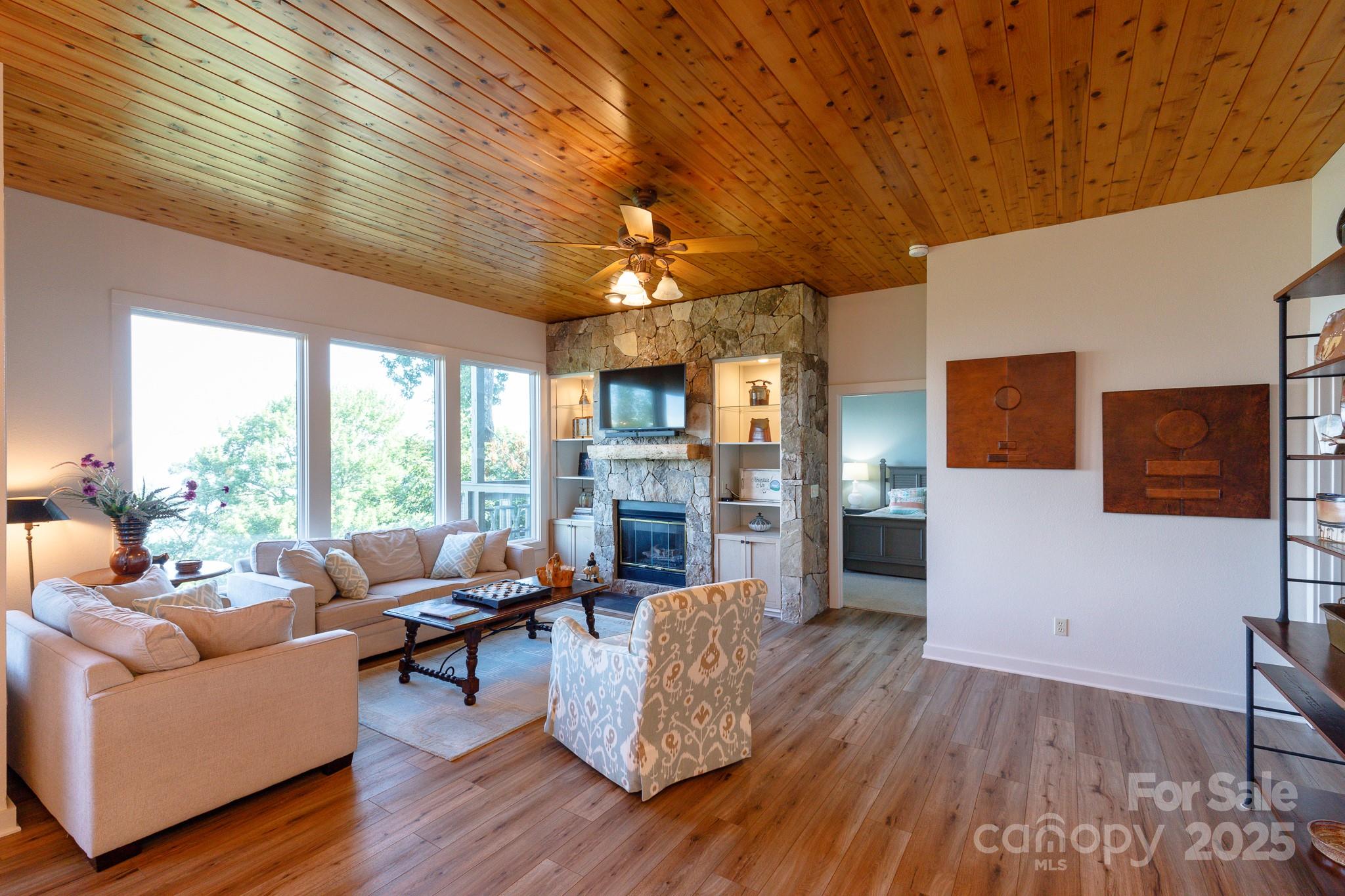 114 Slickrock Road C/3