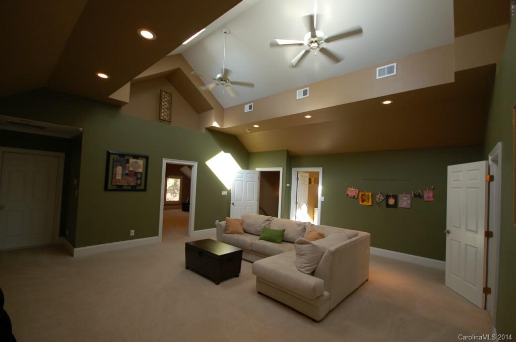 Forest Bay - Residential