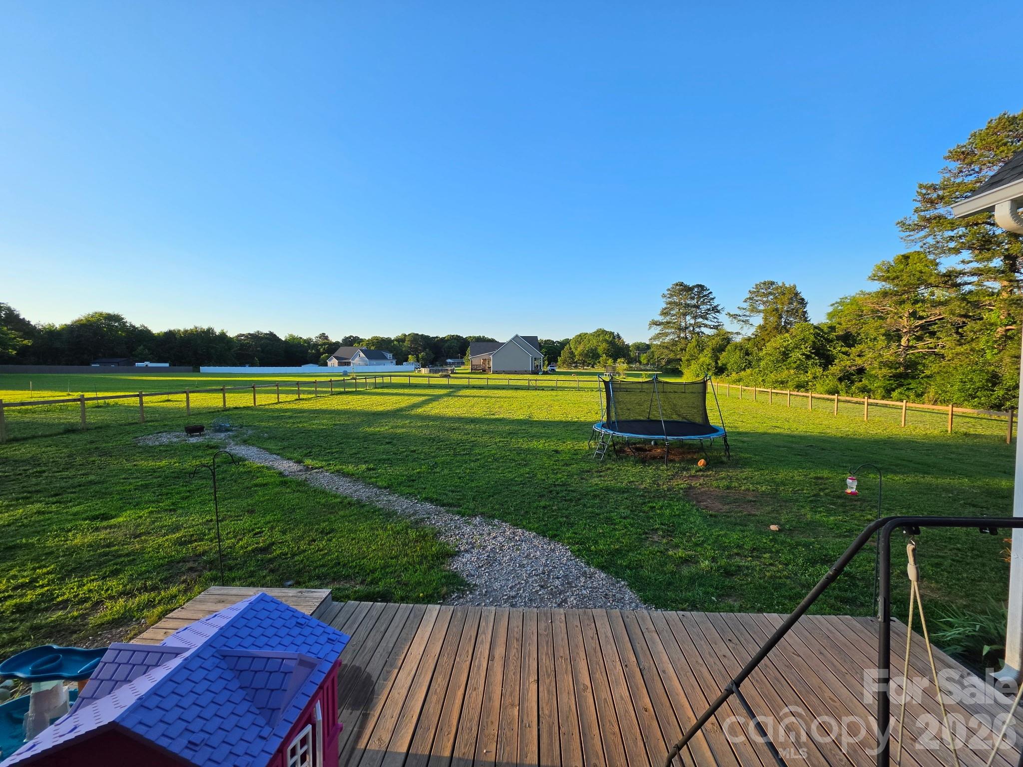 4653 Simpson Road