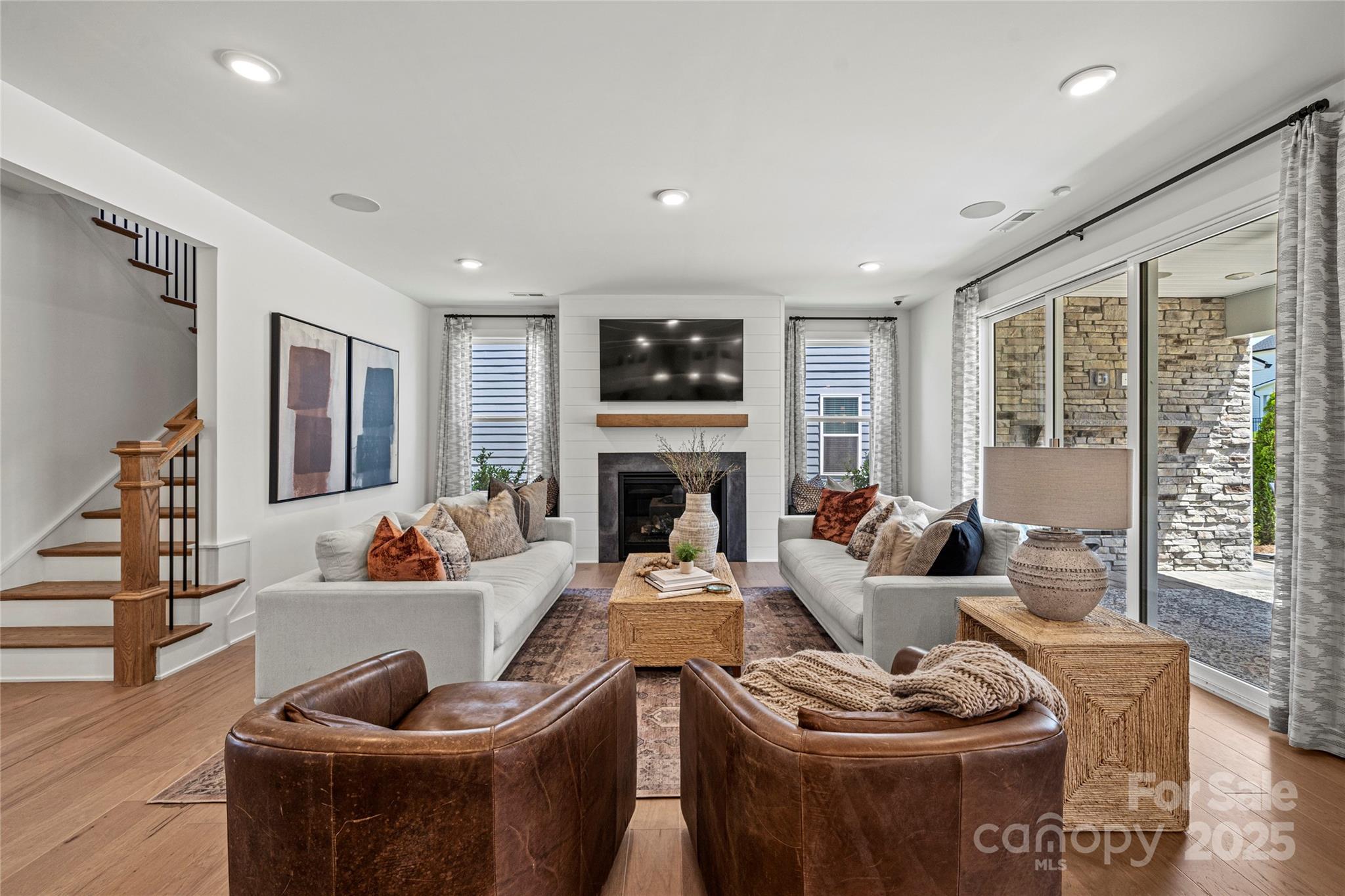 5361 Mint Harbor Way 0301