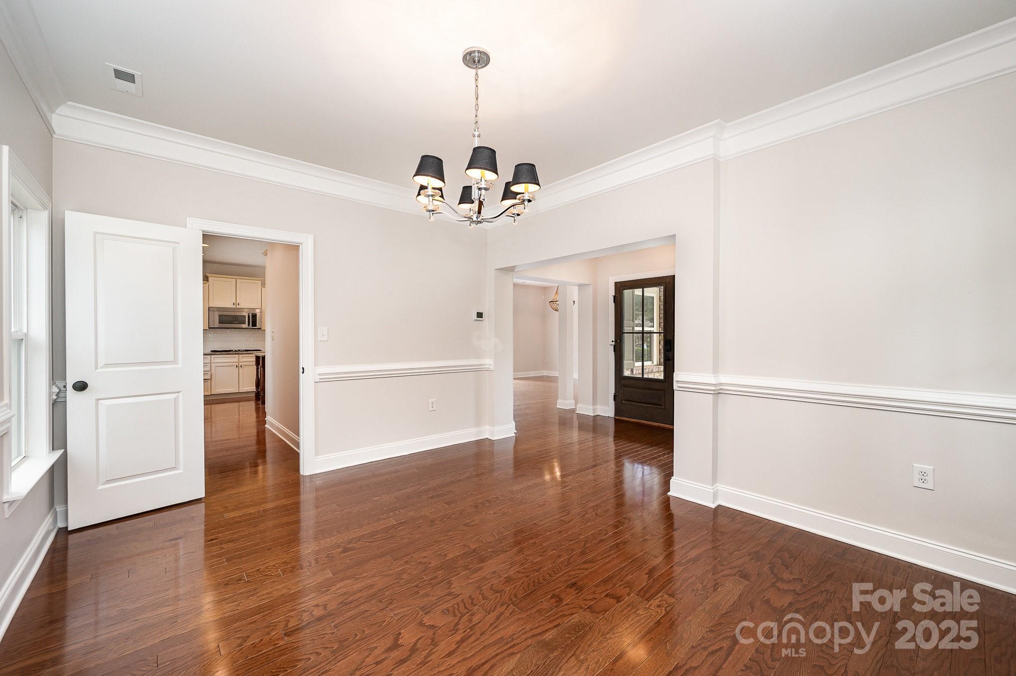 6304 Kennard Drive
