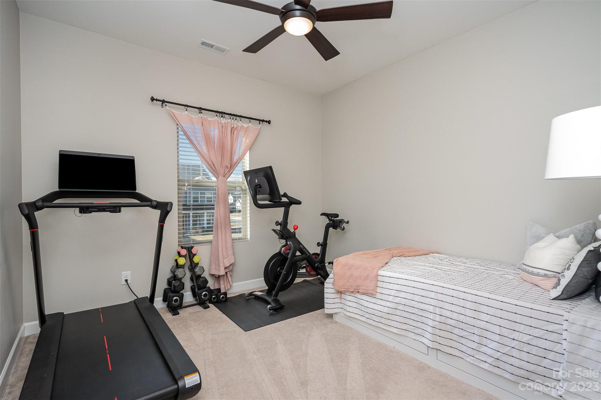 Haywyck Meadows - Residential