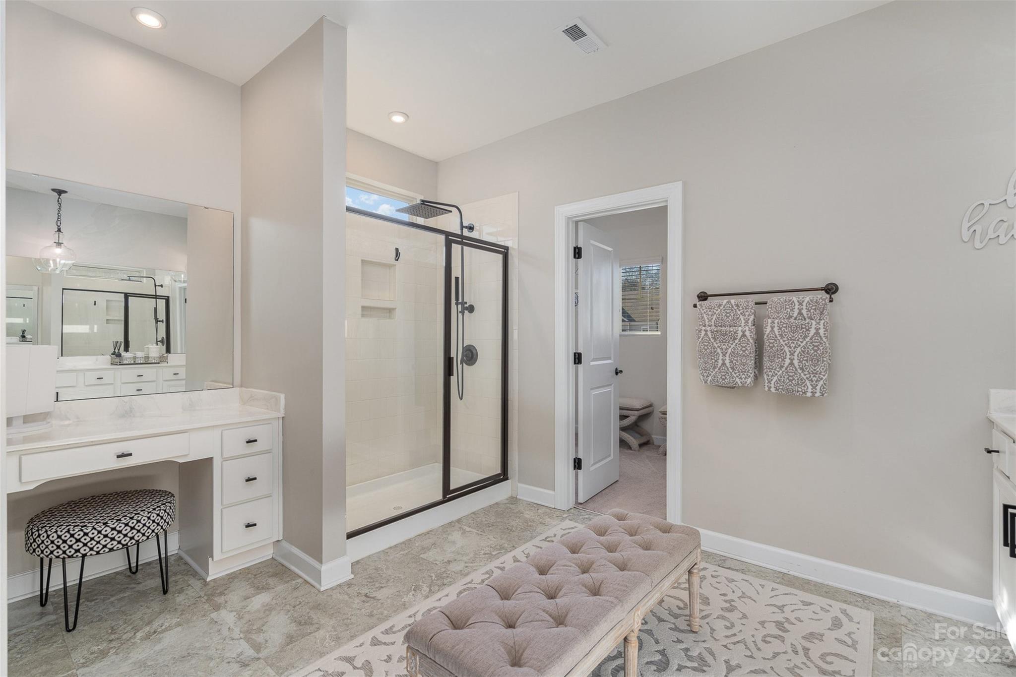 Haywyck Meadows - Residential
