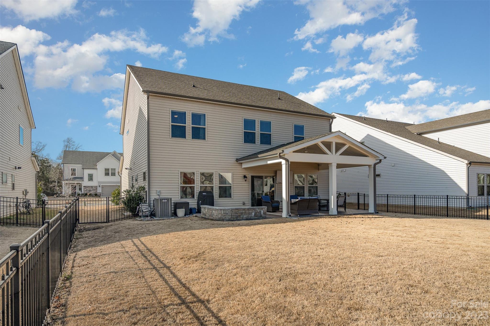 Haywyck Meadows - Residential