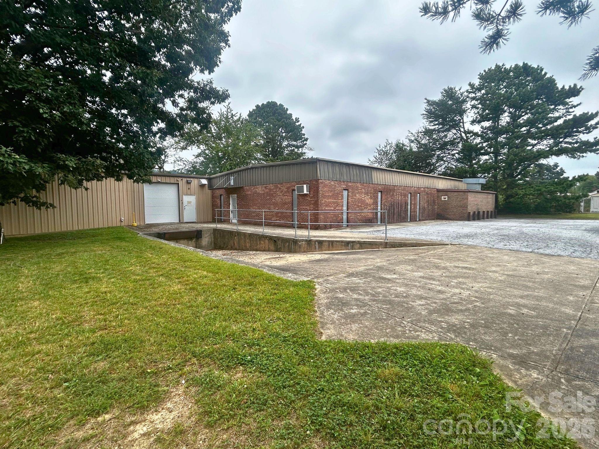 3937 Chimney Rock Road