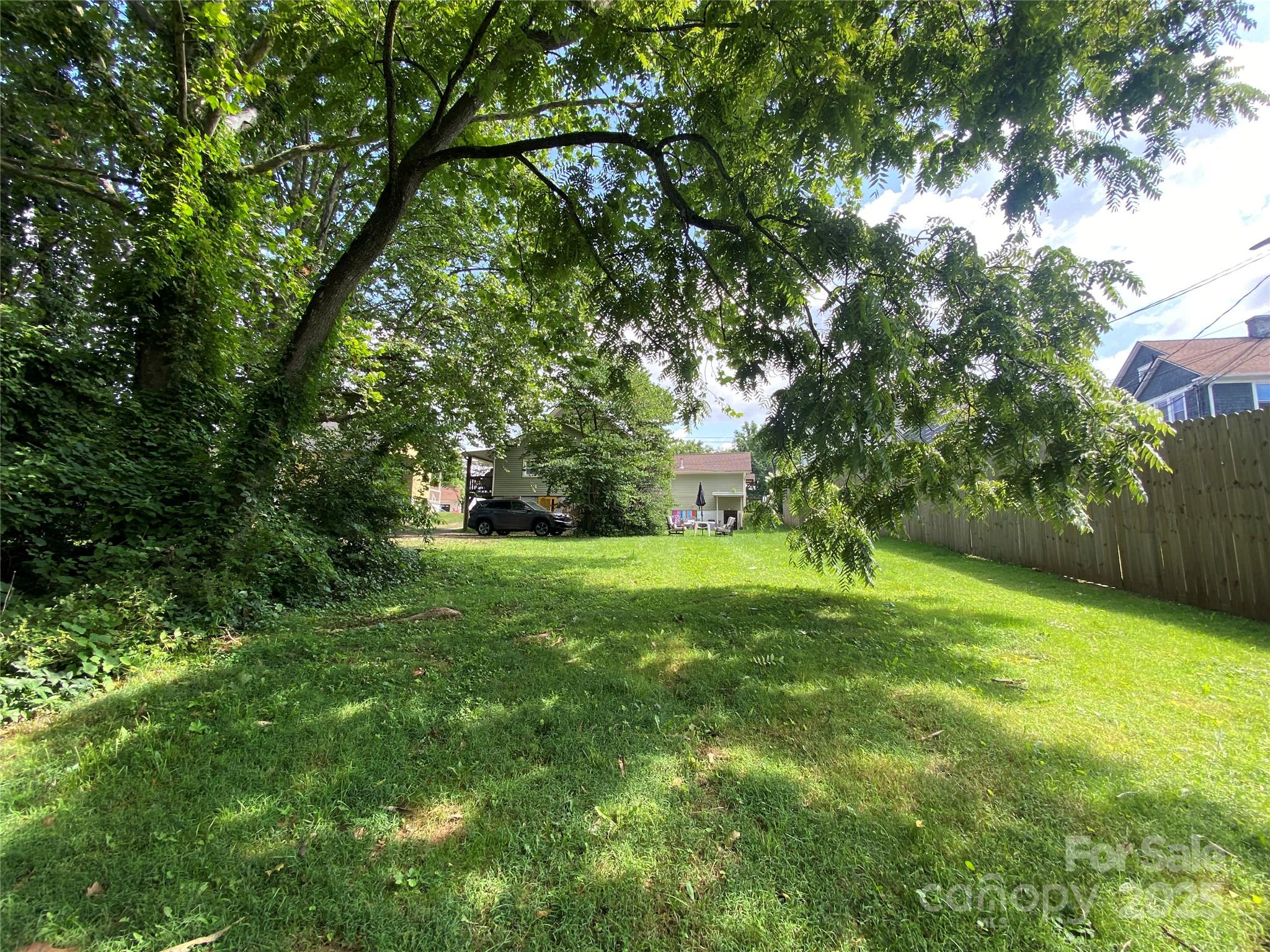 860 Haywood Road