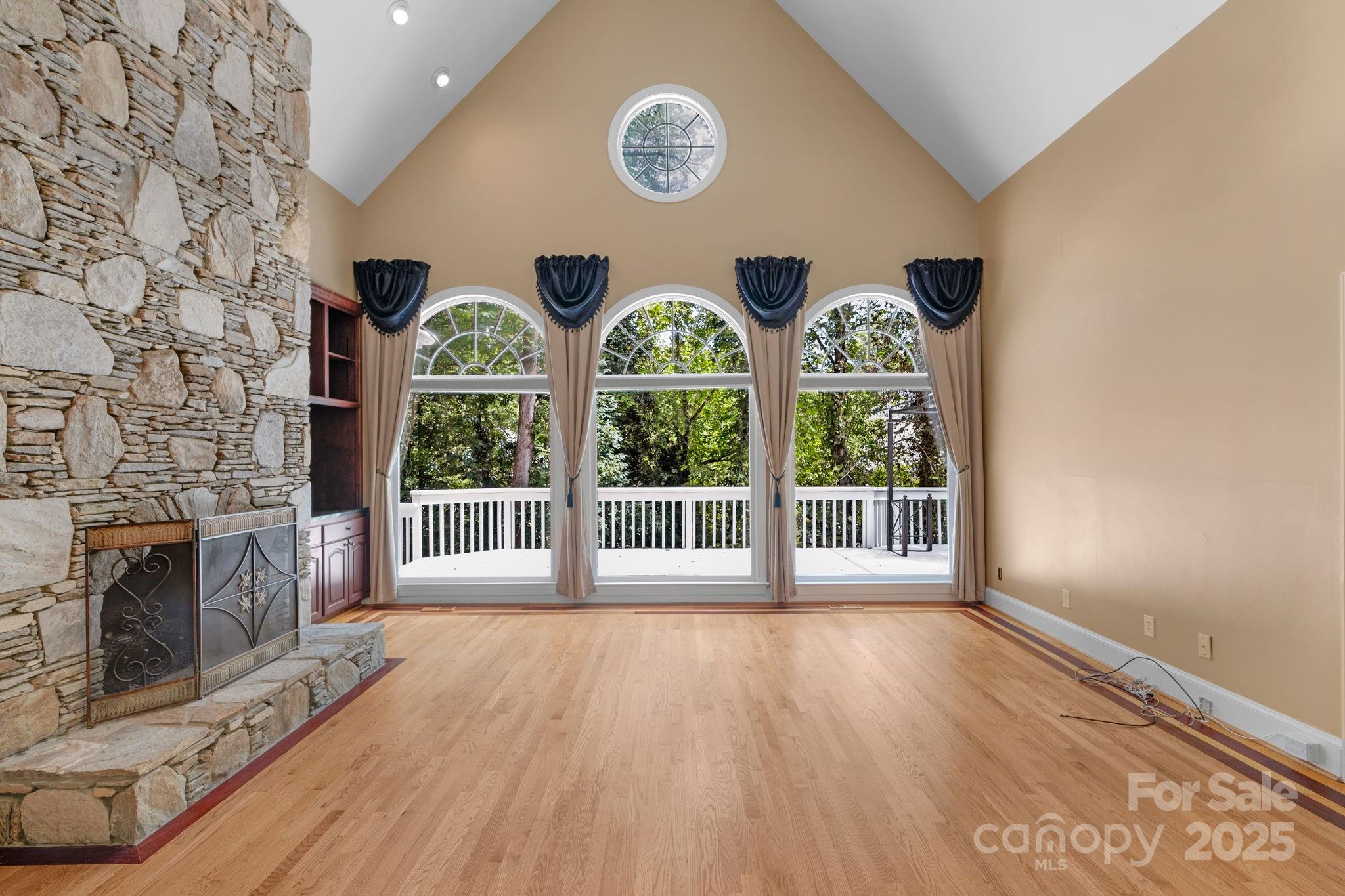 Riverpointe - Residential