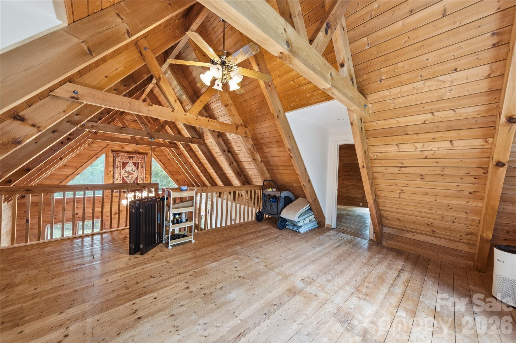 Mountain Oak - Residential