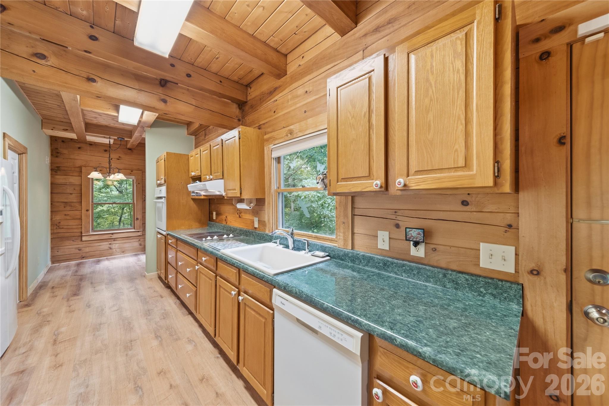 Mountain Oak - Residential