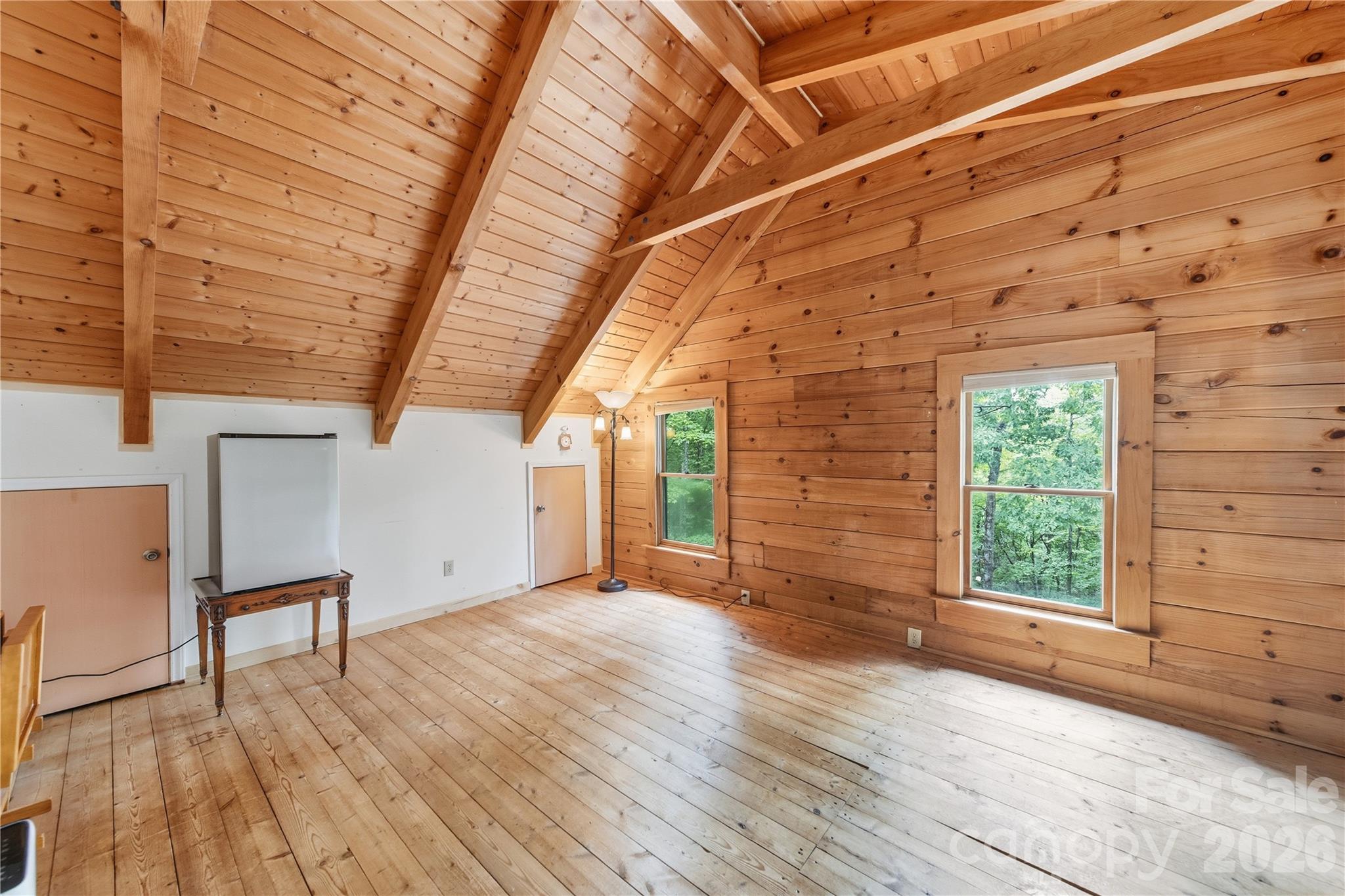 Mountain Oak - Residential
