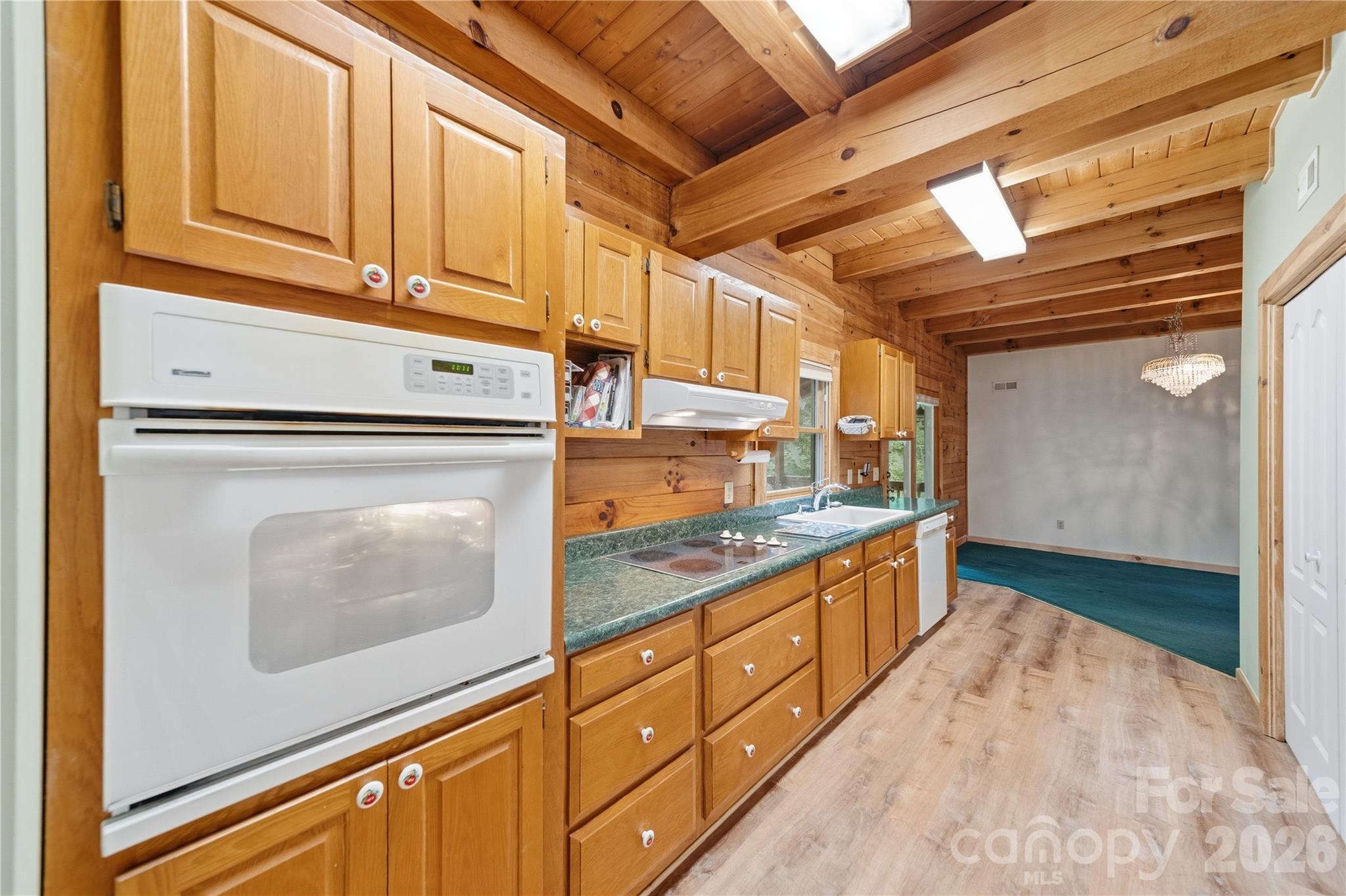 Mountain Oak - Residential