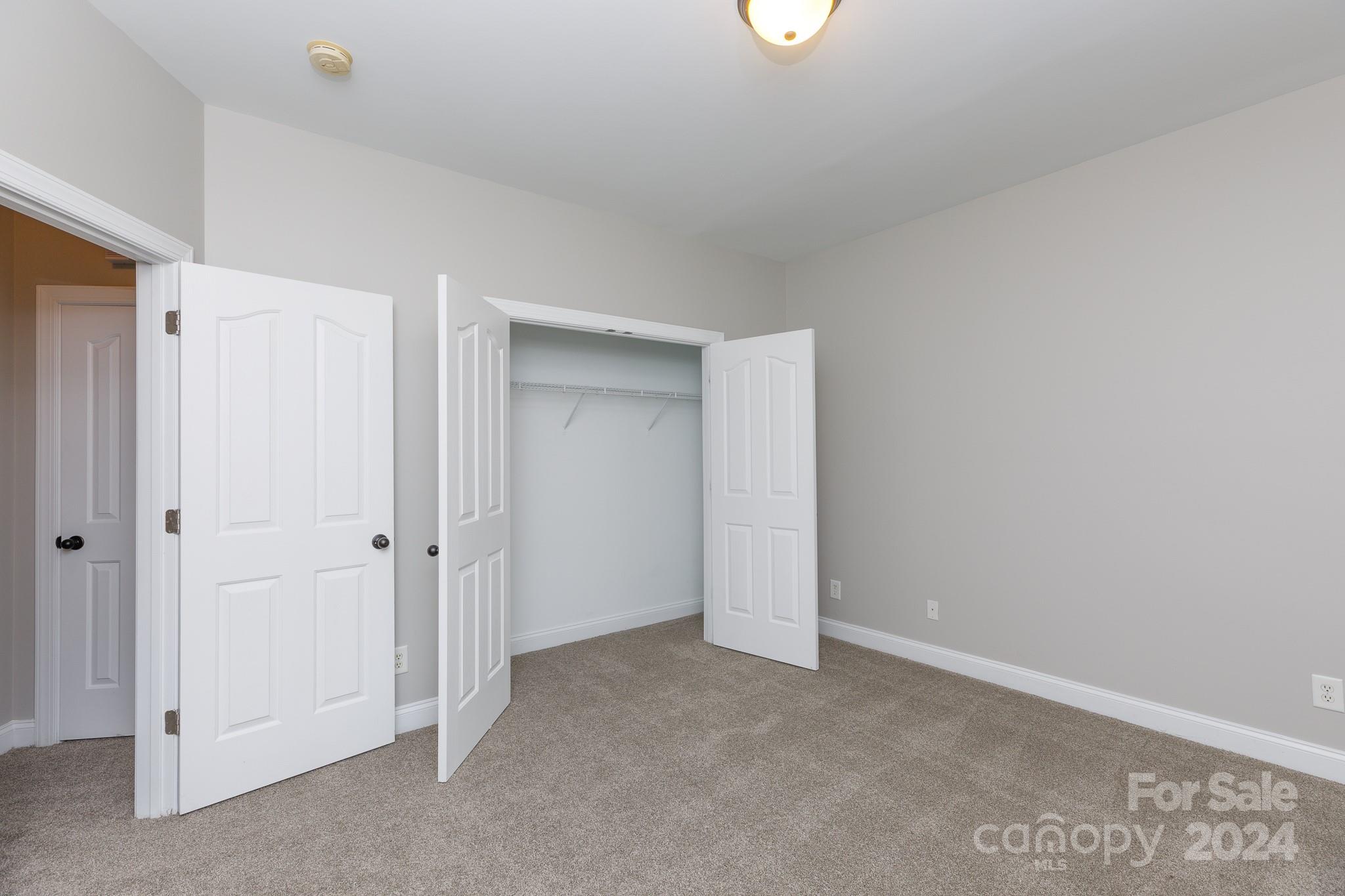 Ole Eastpointe - Residential