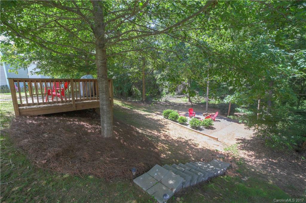 Sandy Pointe - Residential