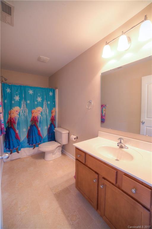 Sandy Pointe - Residential