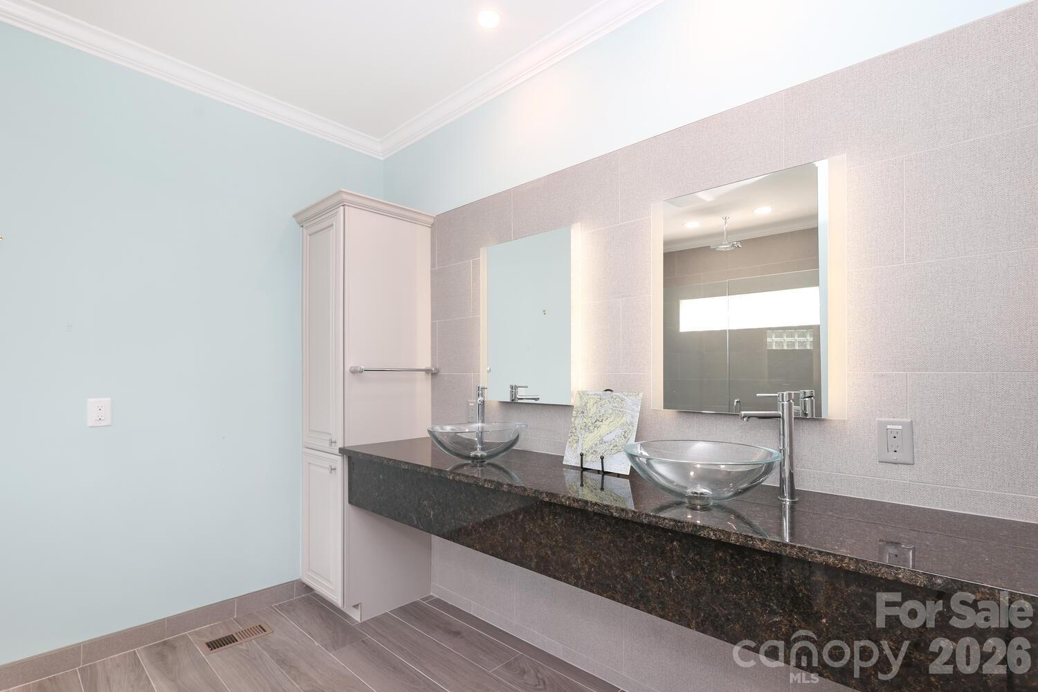 Shorewood - Residential