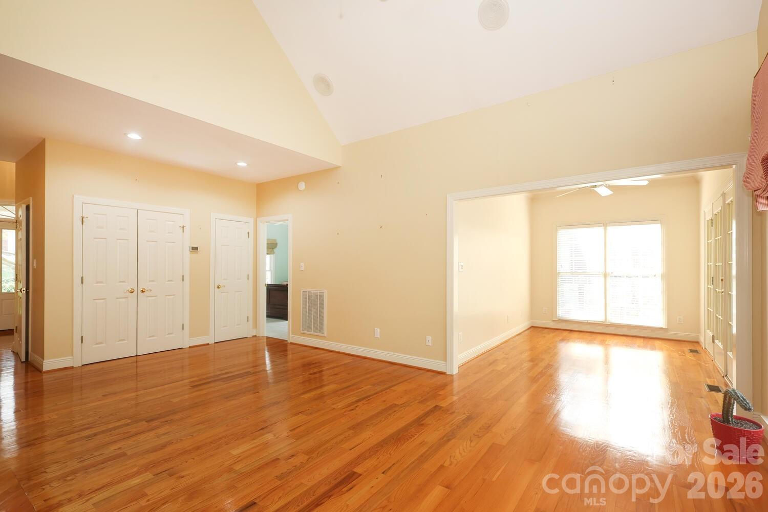 Shorewood - Residential