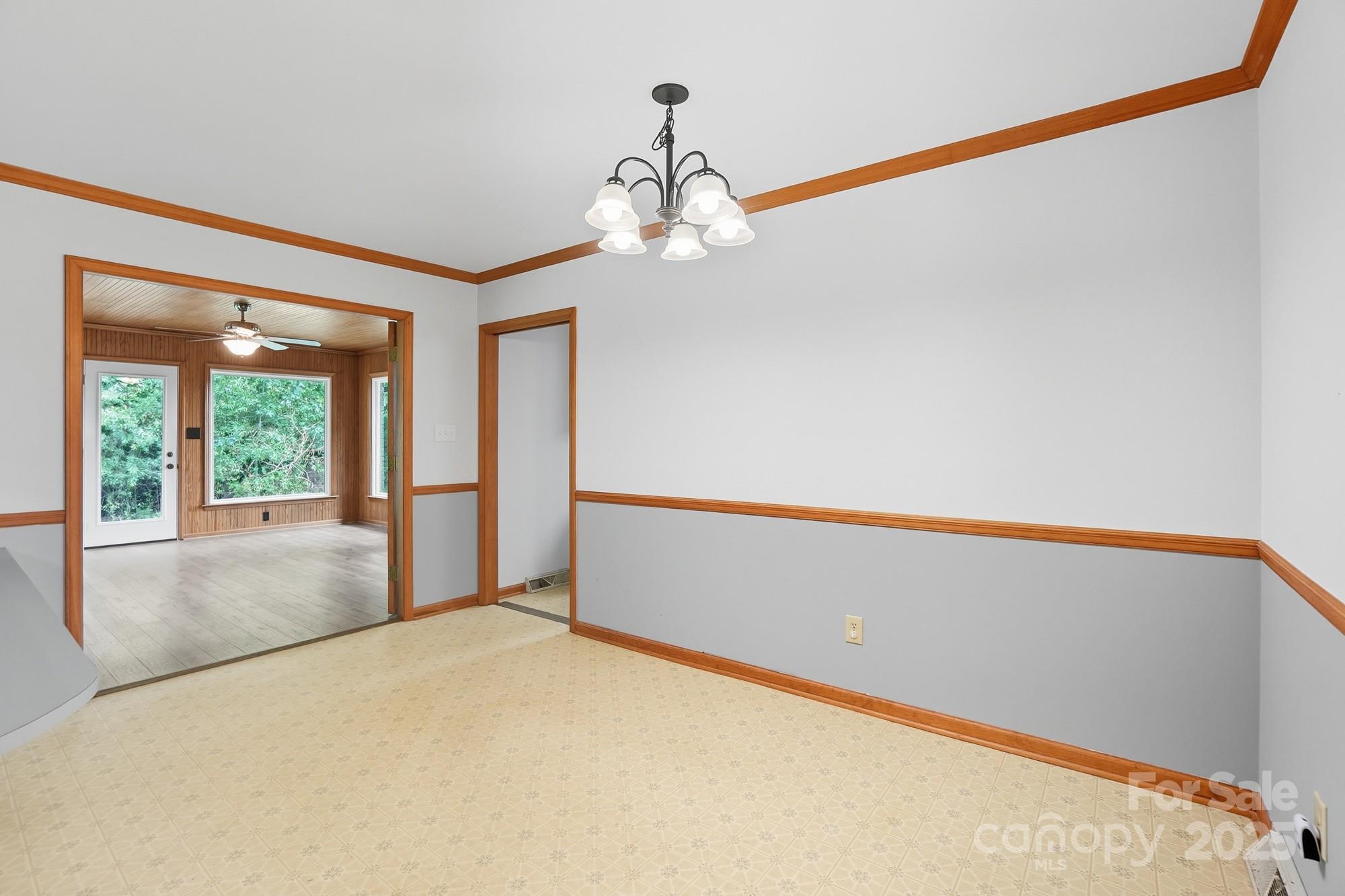 Hickory Hollow - Residential