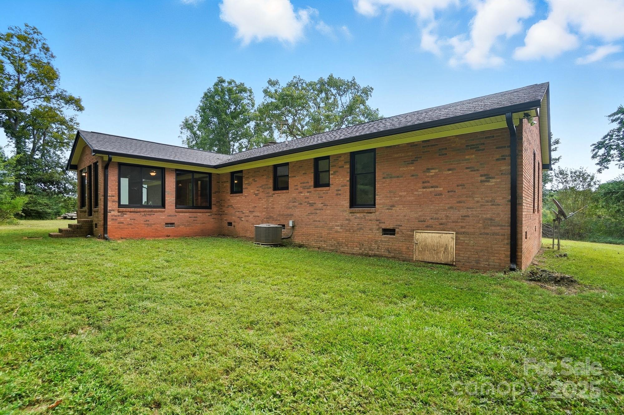 Hickory Hollow - Residential