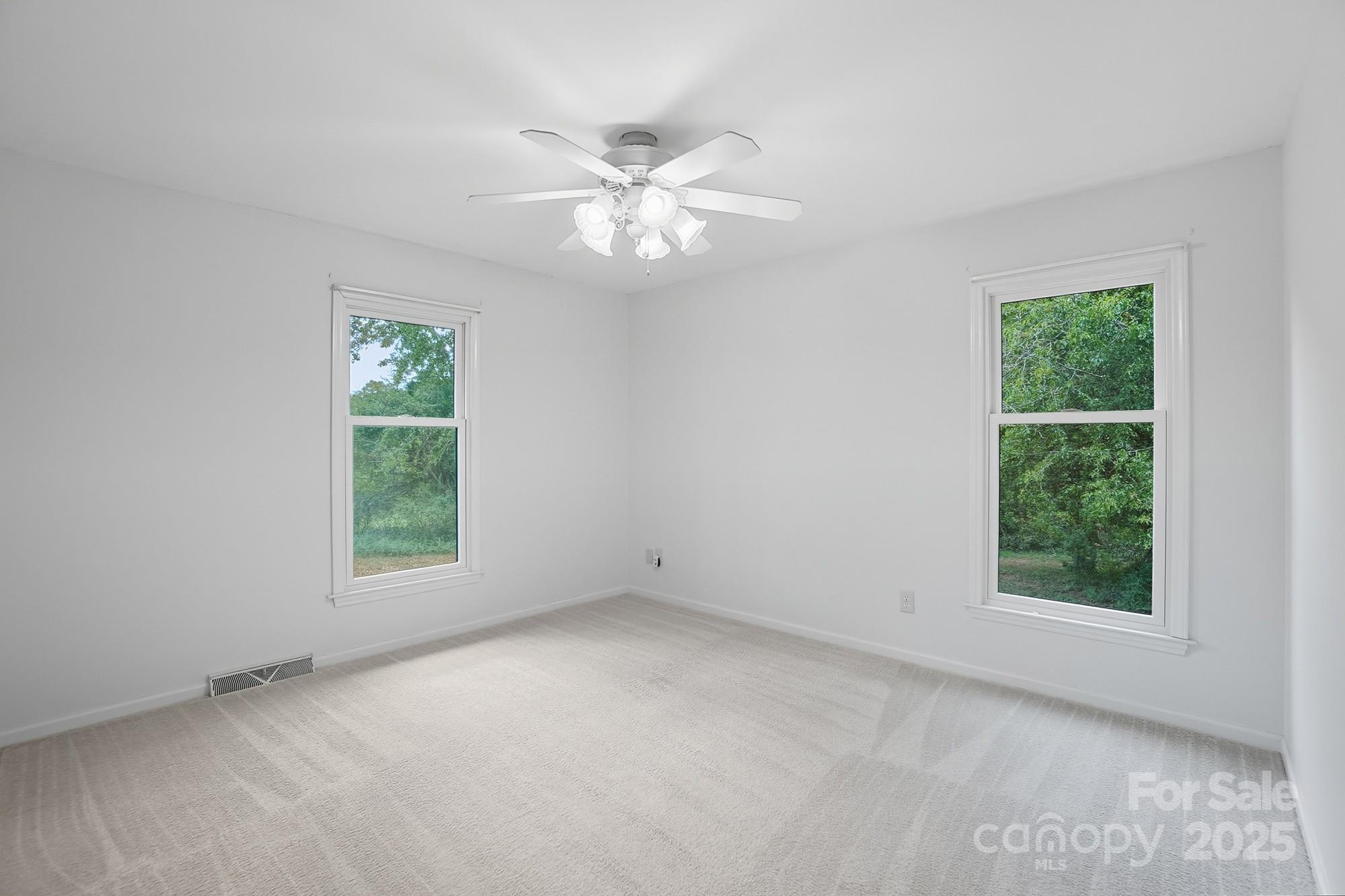 Hickory Hollow - Residential