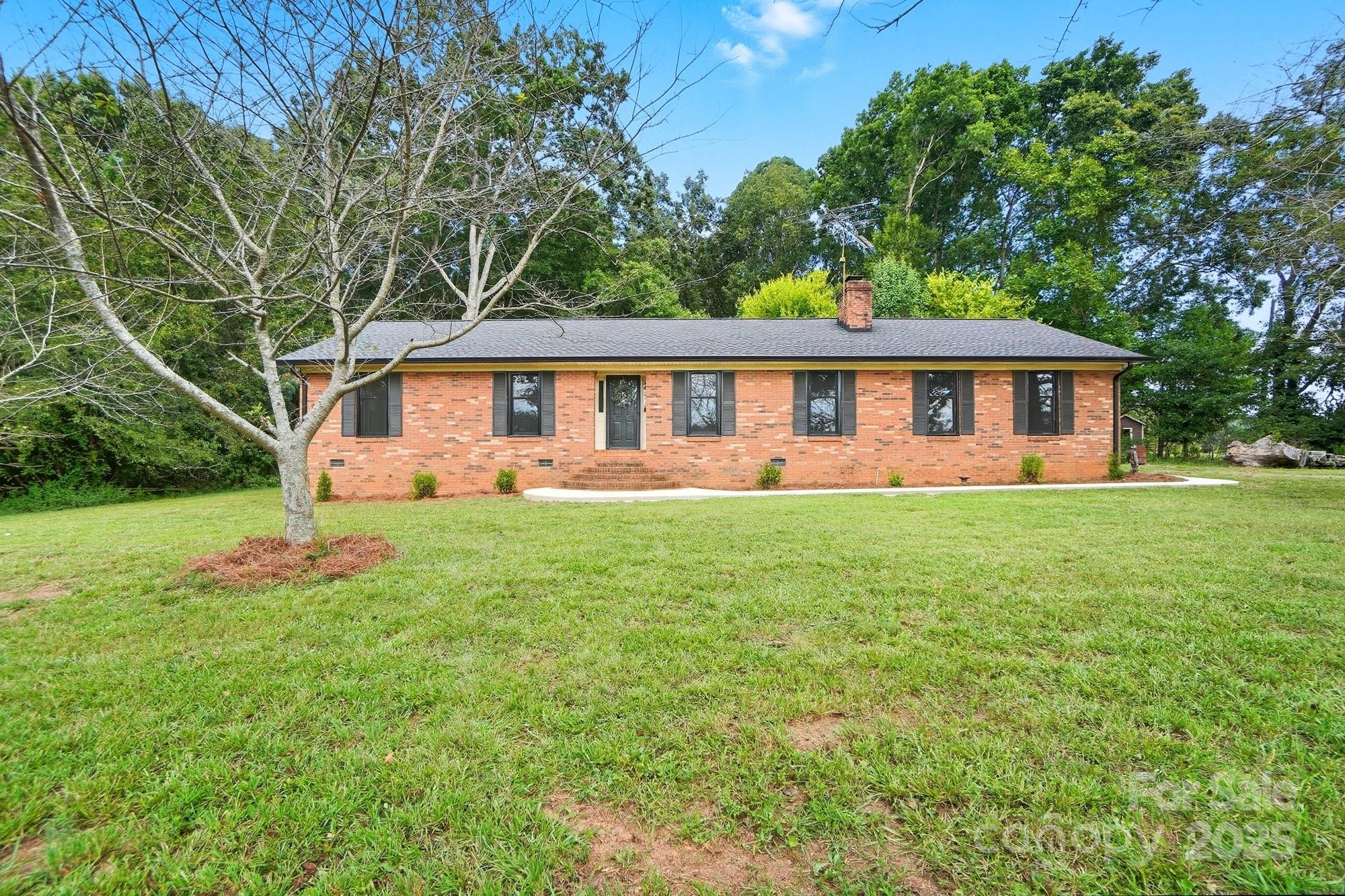 Hickory Hollow - Residential