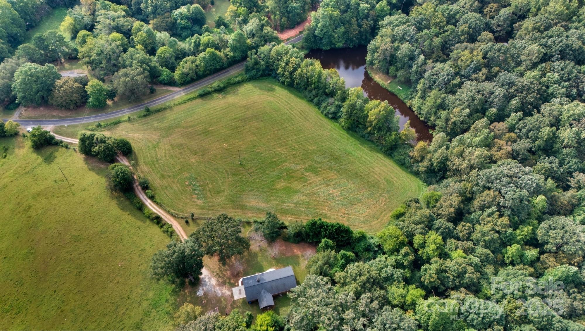 Hickory Hollow - Residential