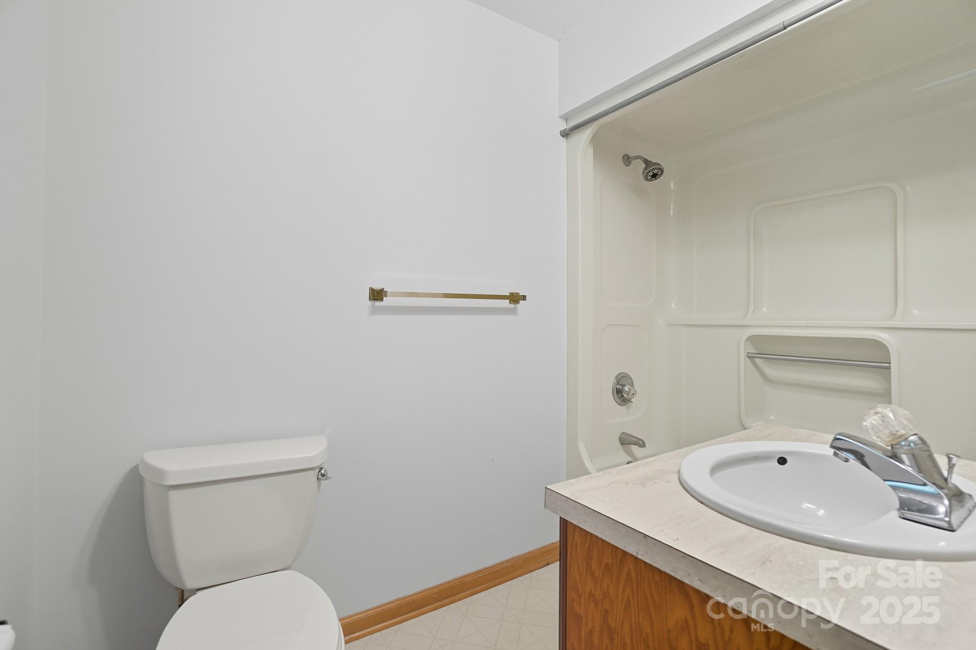 Hickory Hollow - Residential