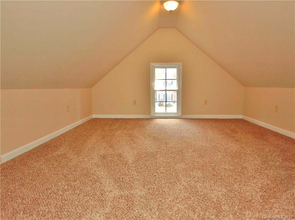 Blue Stone Harbor - Residential Lease