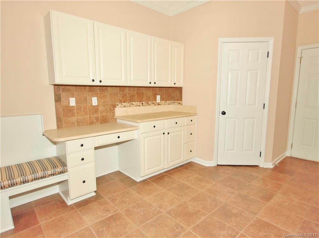 Blue Stone Harbor - Residential Lease