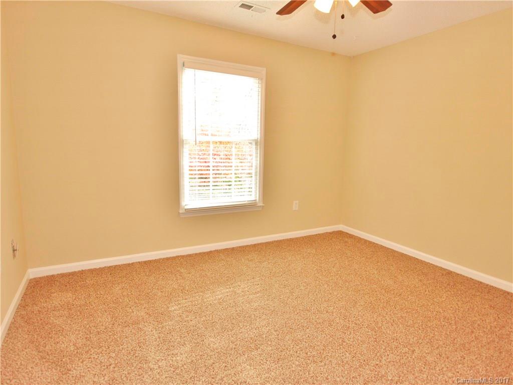 Blue Stone Harbor - Residential Lease