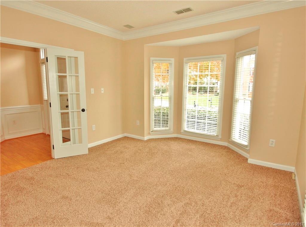 Blue Stone Harbor - Residential Lease