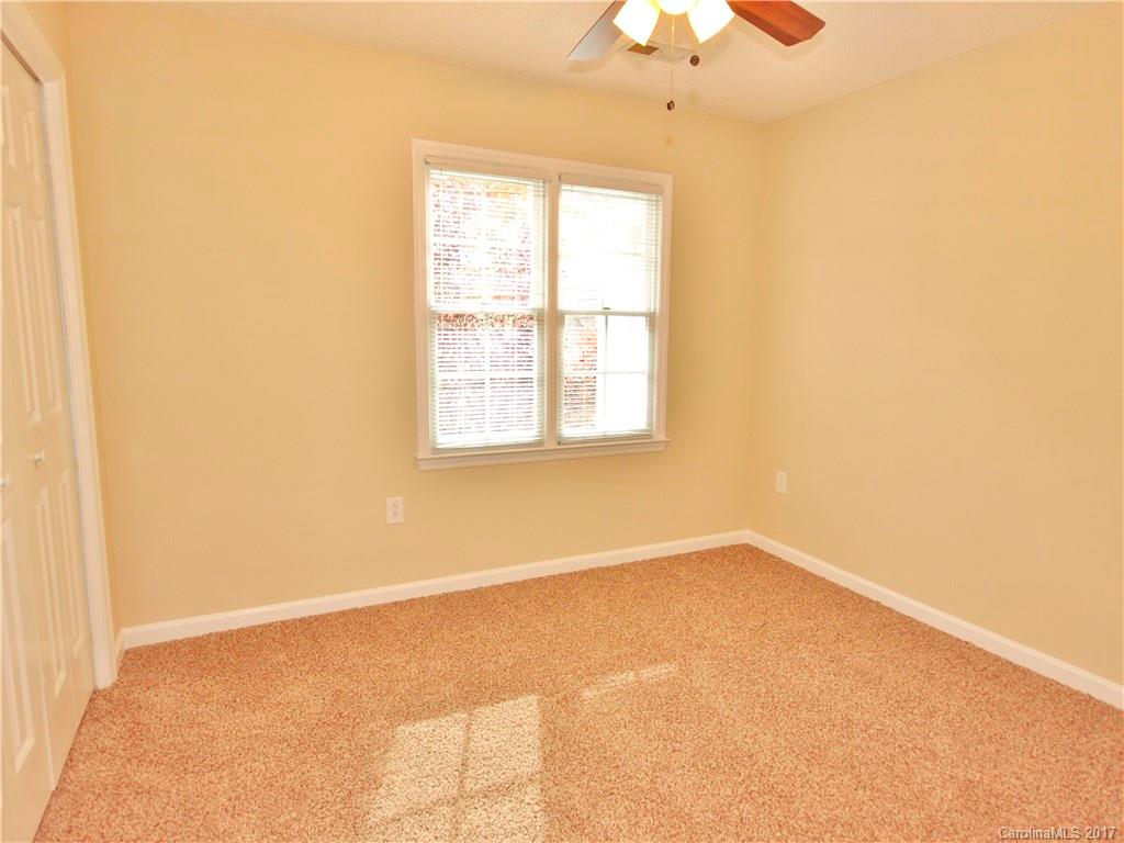 Blue Stone Harbor - Residential Lease