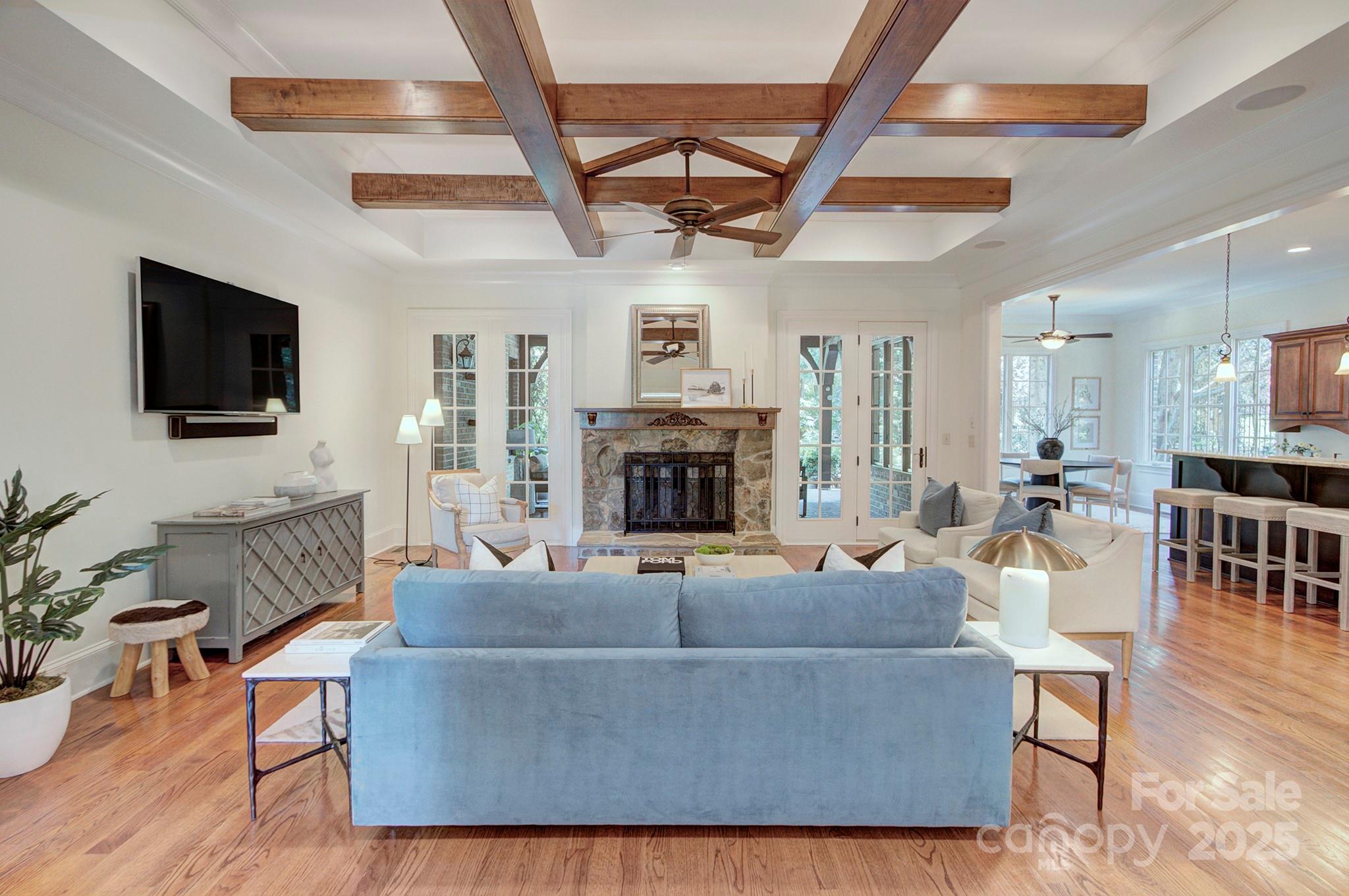 809 Verney Lane