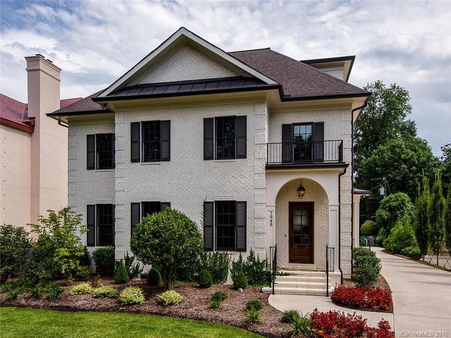 Modern design and amazing views from covered porch overlooking a deep manicured lot in desirable Eastover. Ideal for pool/entertaining. Sidewalk lined street, shopping & restaurants all w/in walking distance. Wonderful formal areas, high ceilings, detached garage, side entry & drop zone.Unbelievable chef's kitchen w/ custom cabinetry, butlers pantry, work station & built-in's throughout. Covered porch w/ built-in grilling station. Carrera marble in master, hardwood floors & large bonus room.