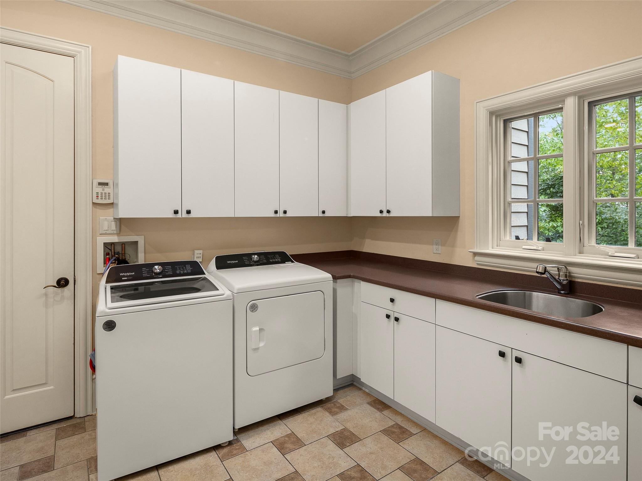 The Cliffs at Walnut Cove - Residential