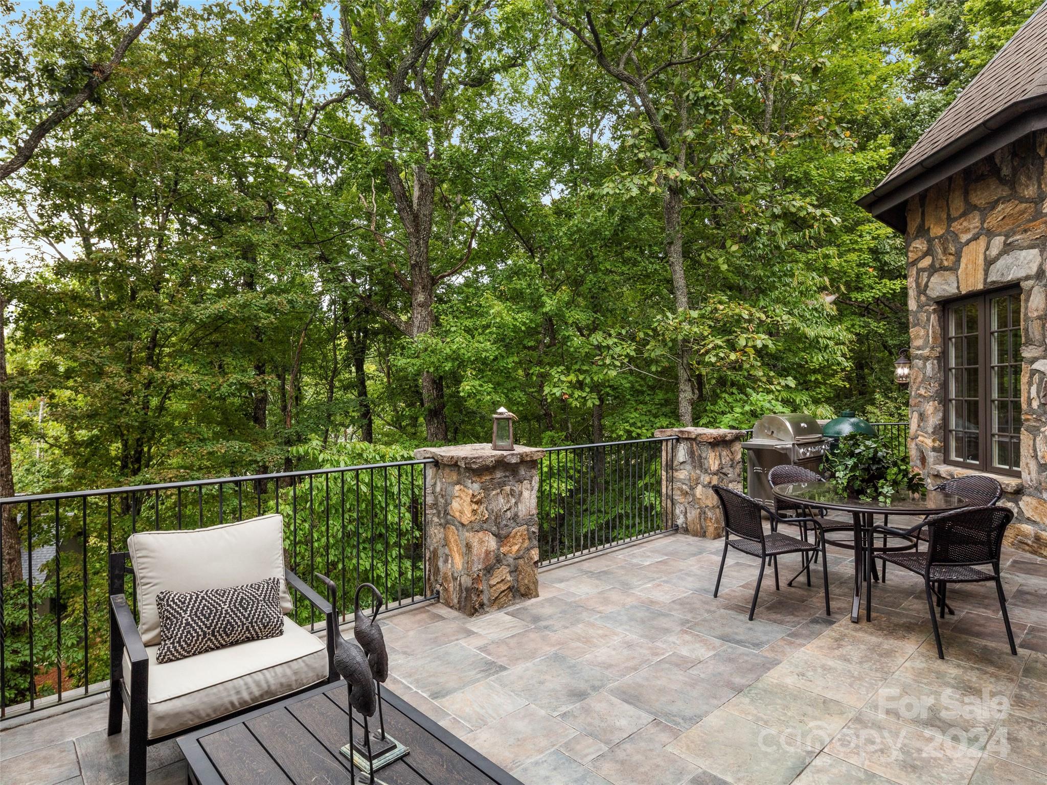 The Cliffs at Walnut Cove - Residential