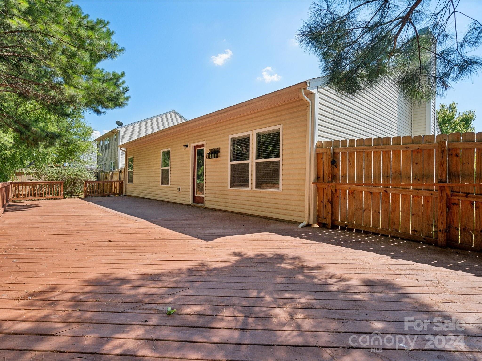 Clover Meadows - Residential