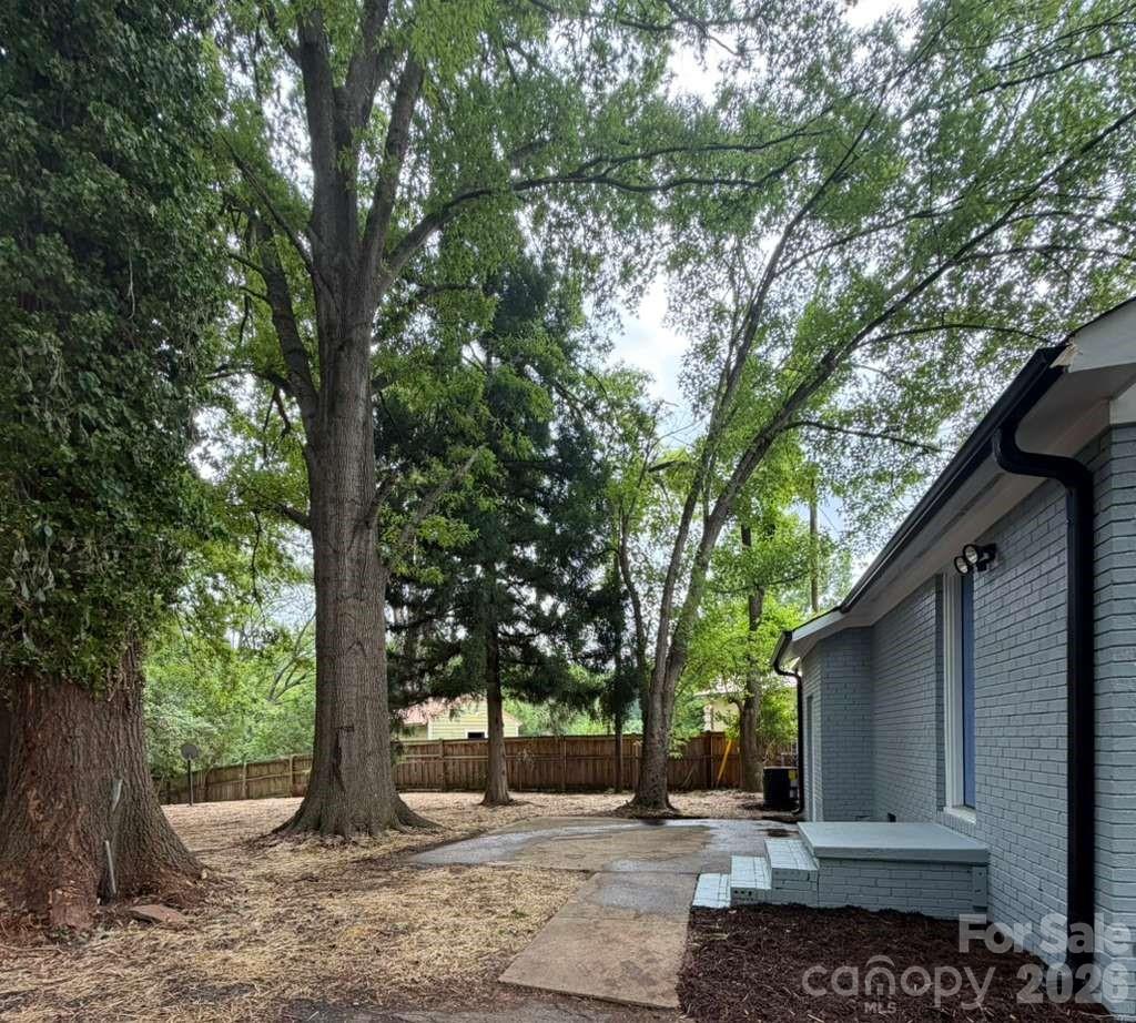 835 Ranch Street
