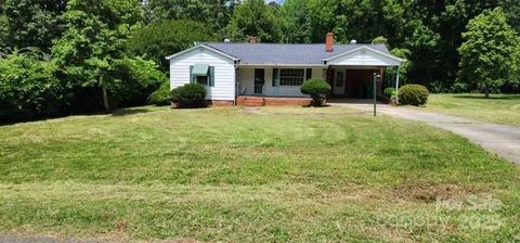 8000 Chapman Street Charlotte NC 28216