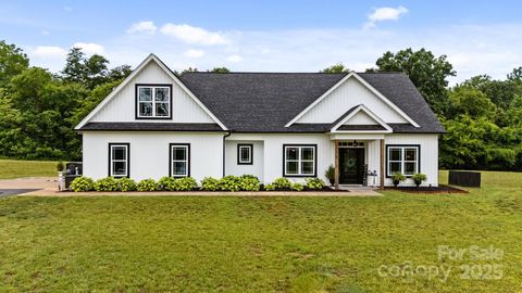 3855 E Holly Grove Road Lexington NC 27292